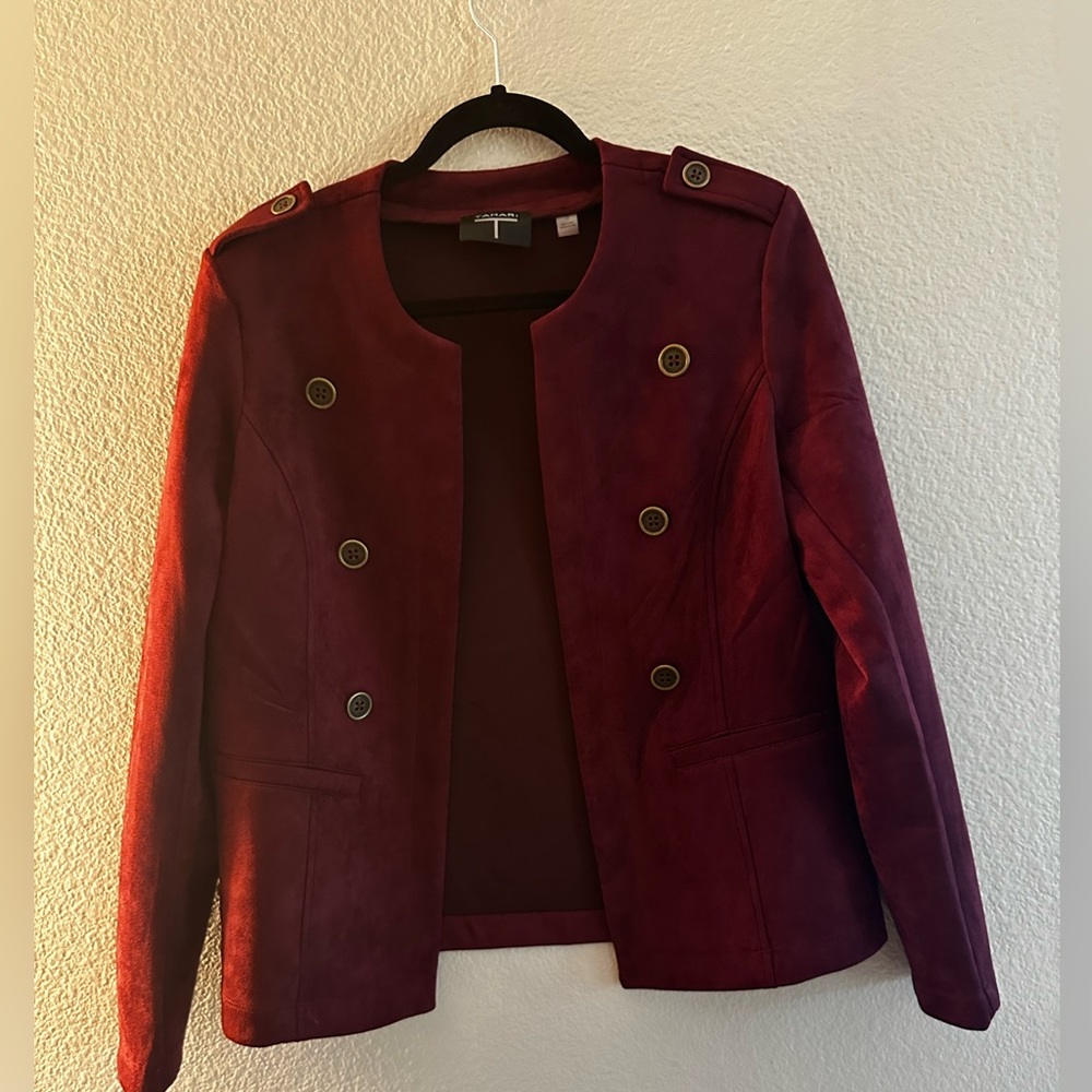 Tahari Faux Leather Crop Blazer